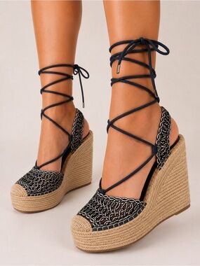 GIANNI BINI Lace Up Espadrille Wedge Sandals Navy Cream Women’s Size 9